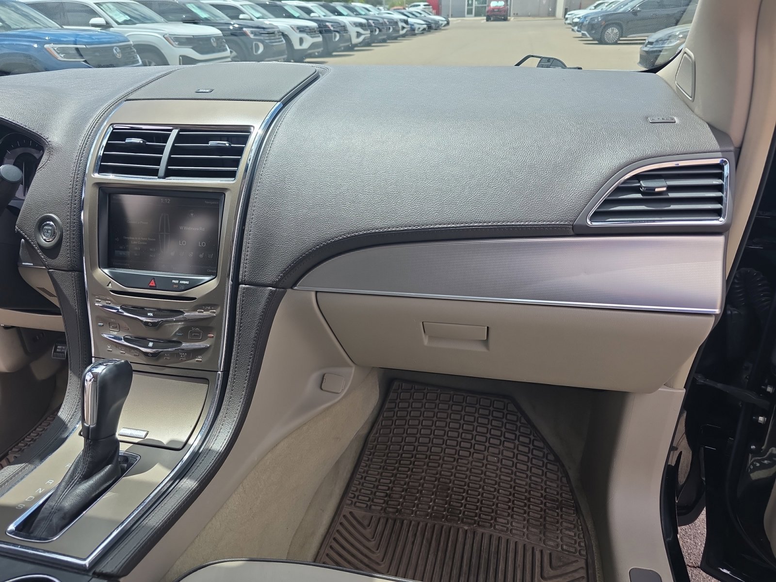 Used 2013 Lincoln MKX AWD image 20