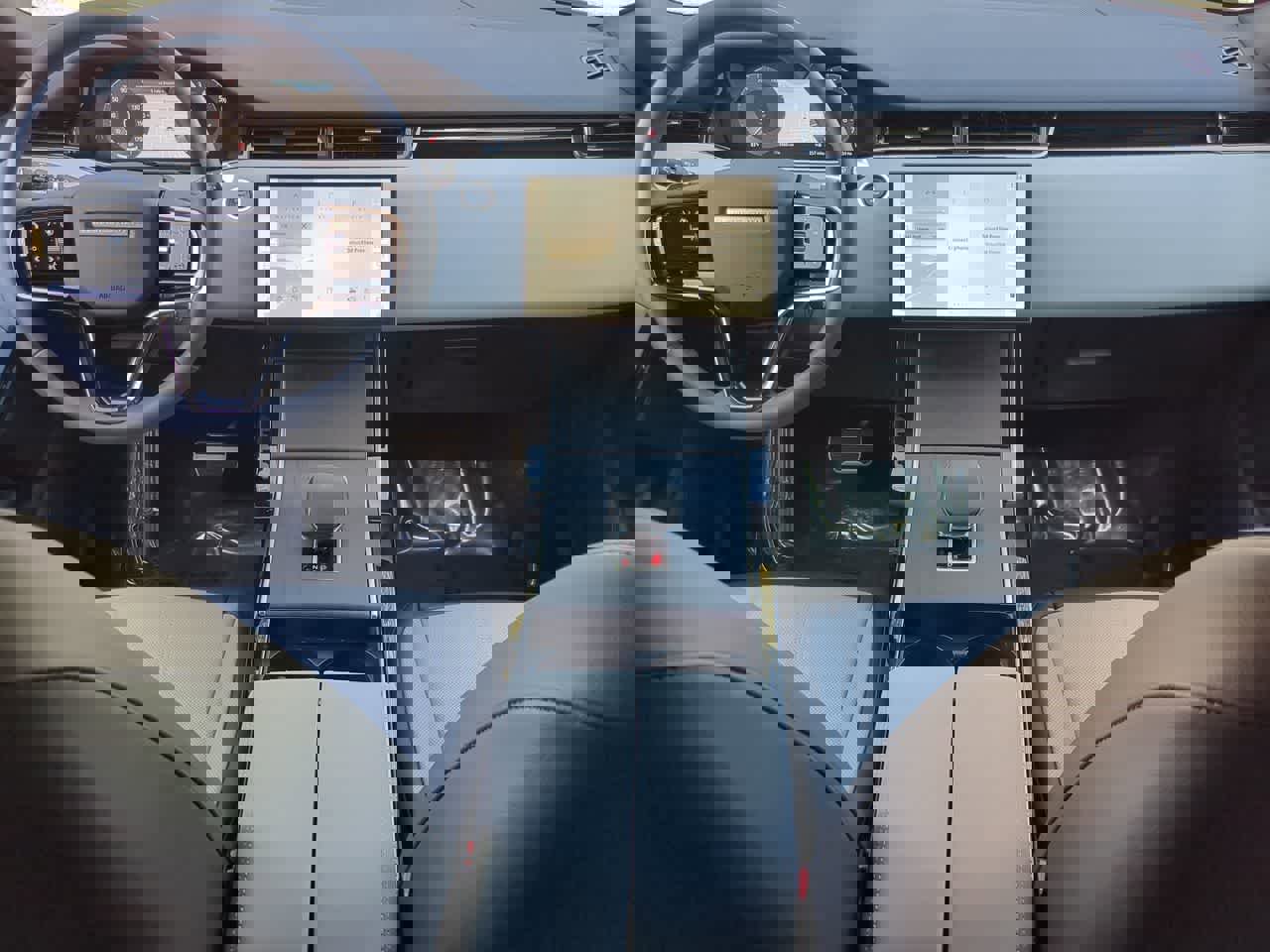 Used 2026 Land Rover Range Rover Evoque Dynamic SE image 15