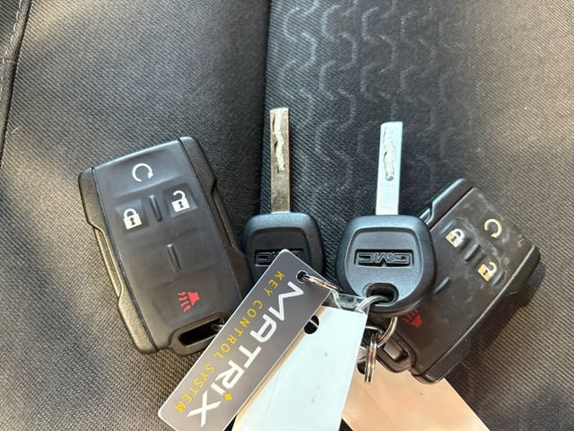 Used 2021 GMC Canyon Elevation w/ Driver Alert Package AWD/4WD image 18