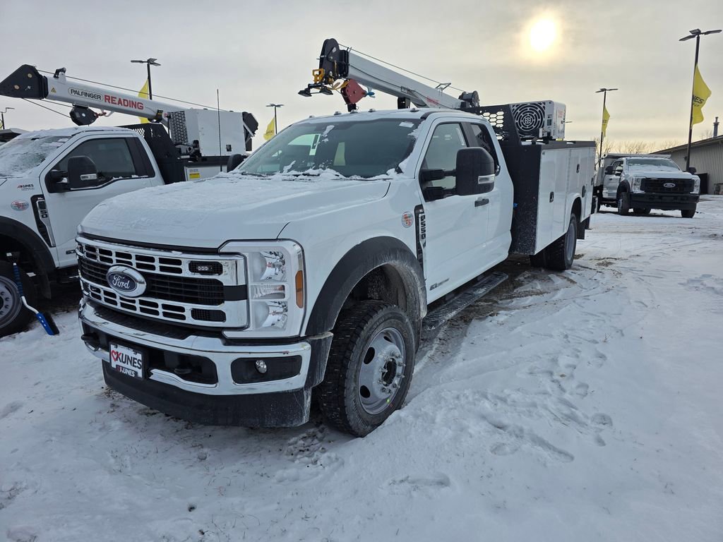 New 2026 Ford F550 4x4 Supercab Super Duty image 5