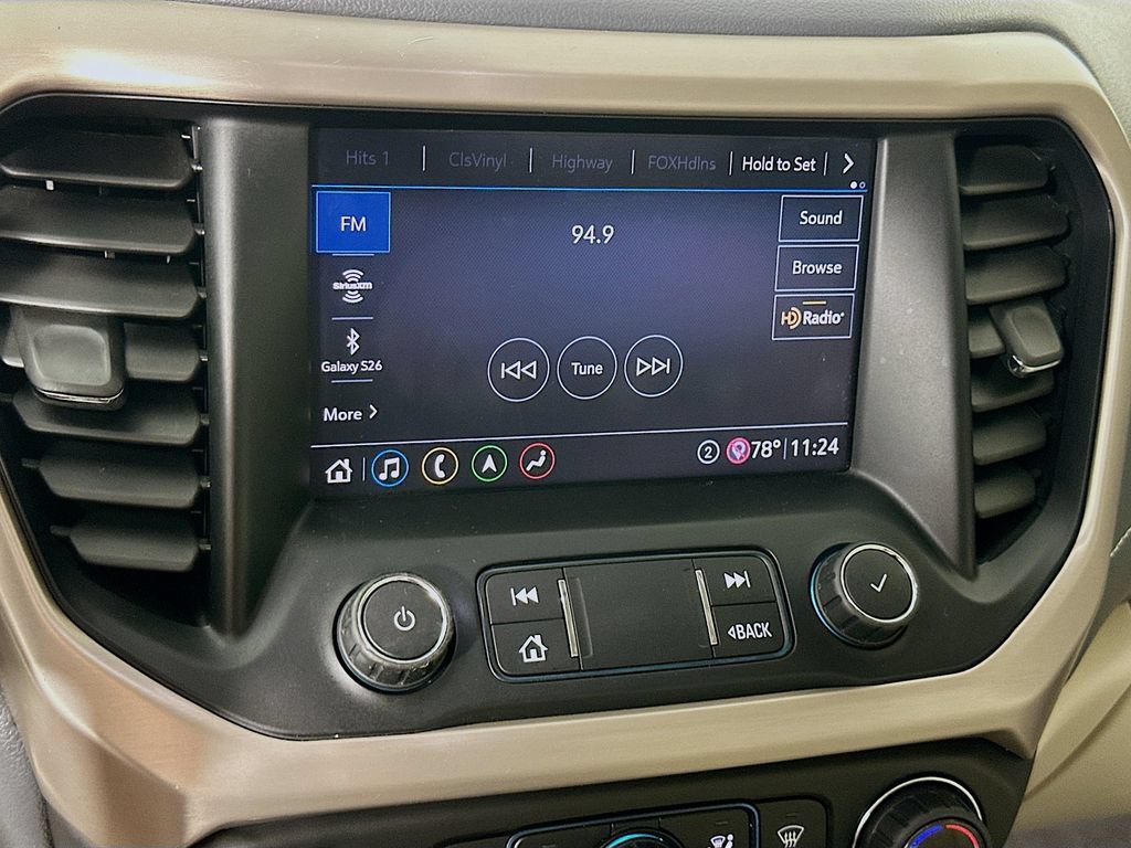 Used 2020 GMC Acadia Denali w/ Technology Package FWD image 23