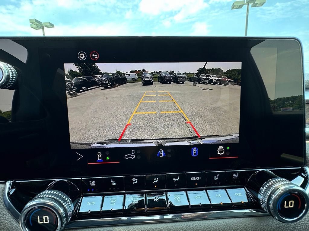New 2026 GMC Canyon Denali w/ LPO, Denali Black Edition AWD/4WD image 29