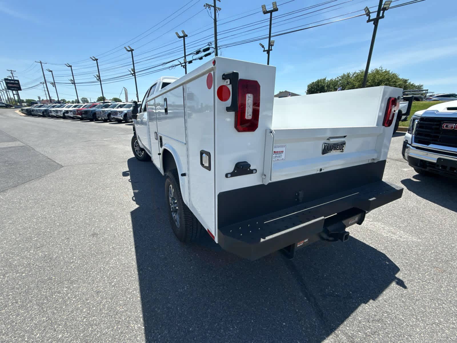 New 2026 GMC Sierra 3500 SLE w/ SLE Convenience Package AWD/4WD image 14