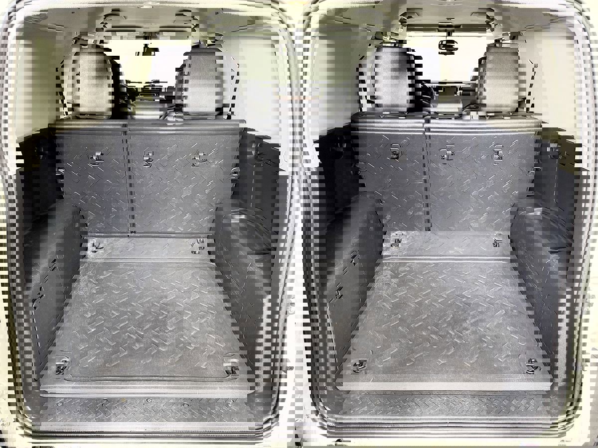 Used 2013 Toyota FJ Cruiser 4WD image 15