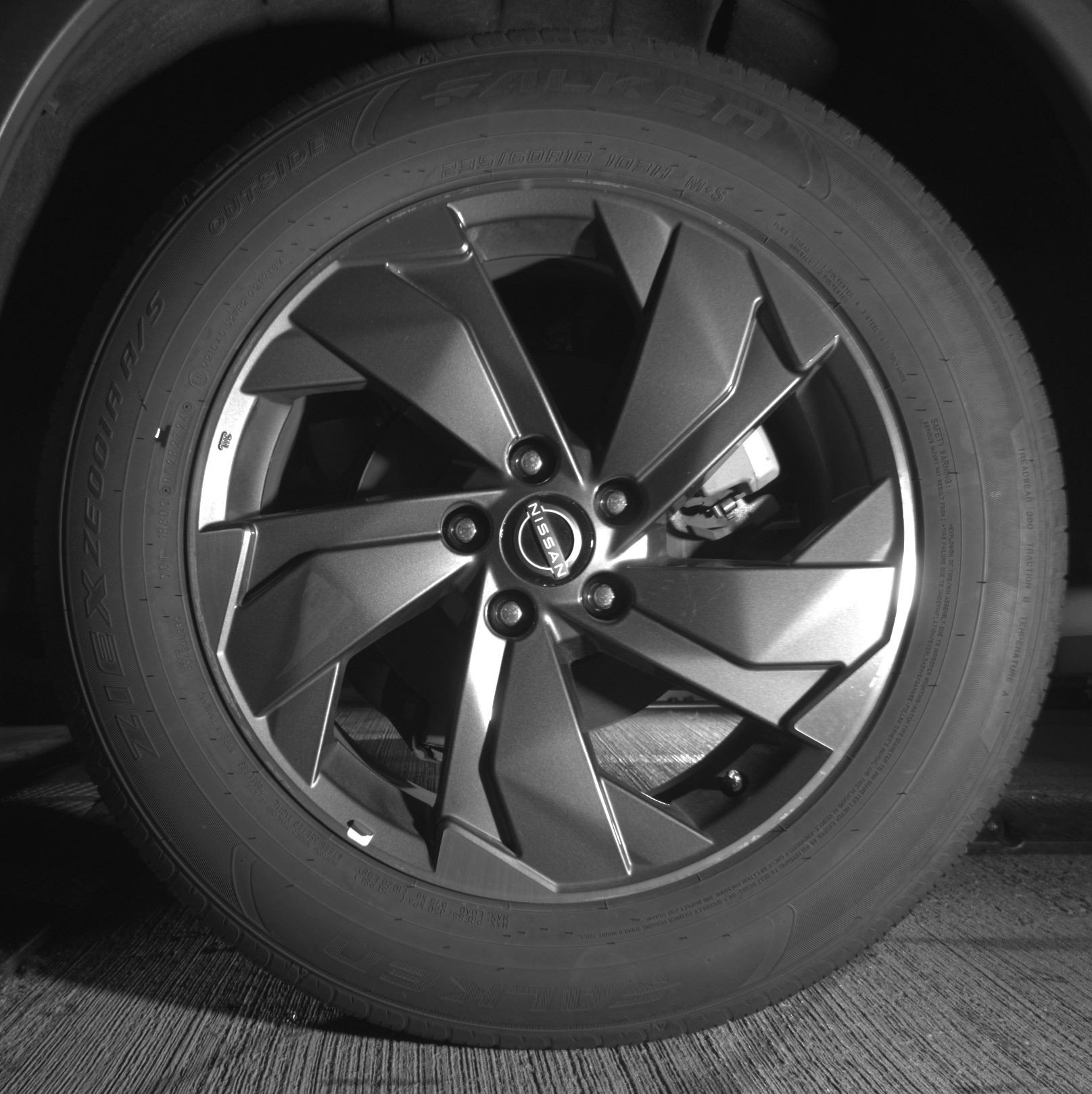 Used 2025 Nissan Rogue SV image 14