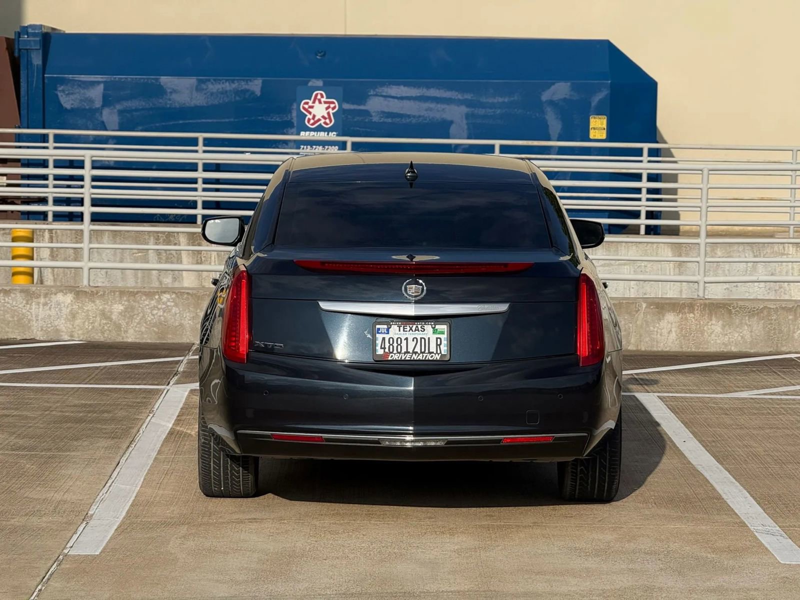 Used 2013 Cadillac XTS FWD image 6