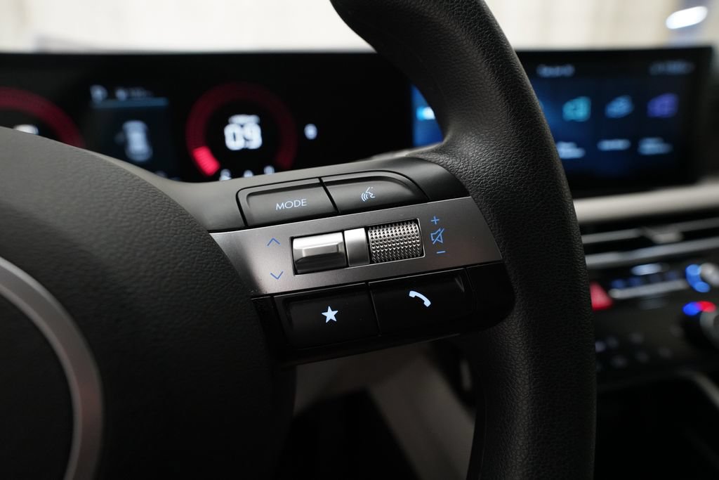 Used 2025 Hyundai Tucson SEL AWD/4WD image 19