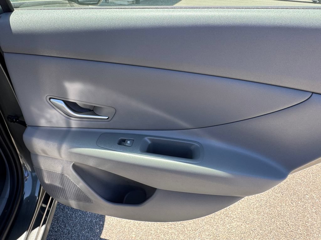 Certified 2026 Hyundai Elantra Sport FWD image 10