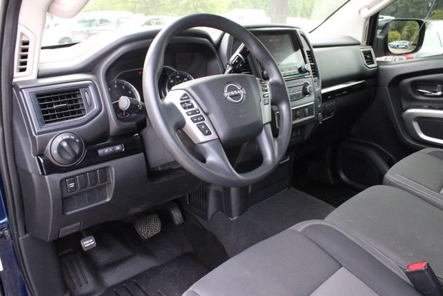 Used 2023 Nissan Titan SV AWD/4WD image 20
