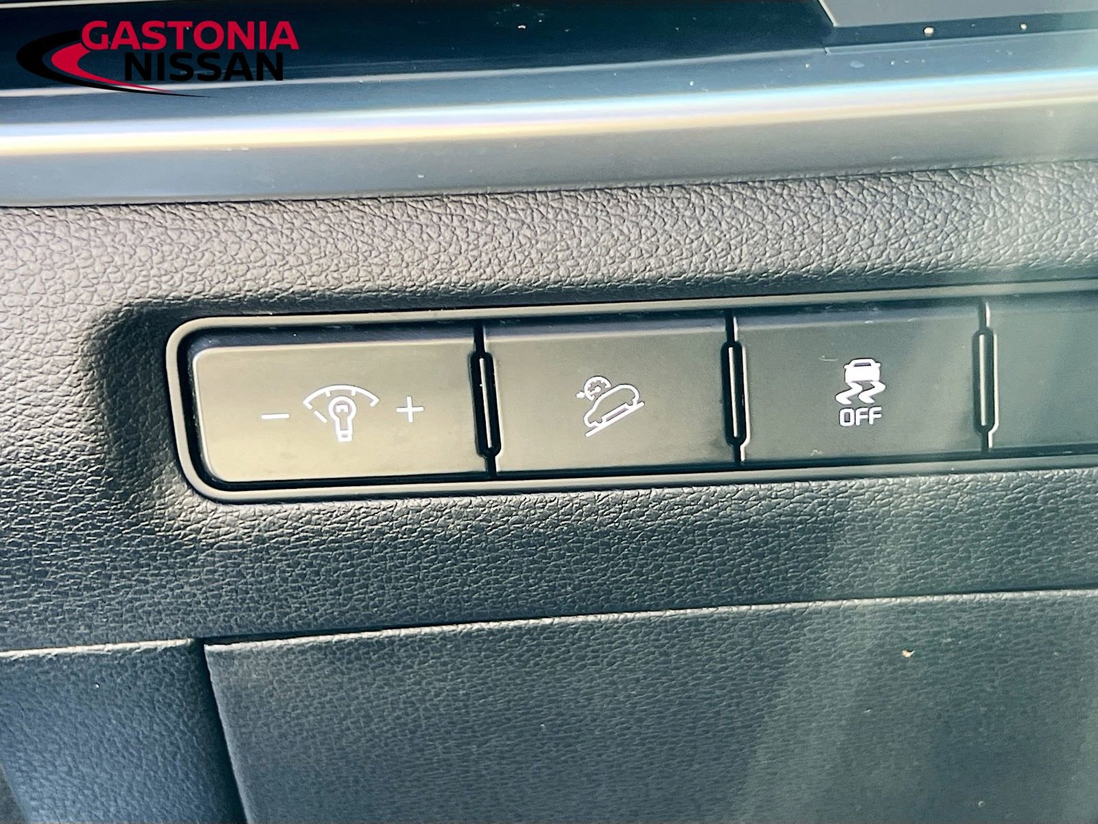 Used 2023 Kia Telluride LX image 13