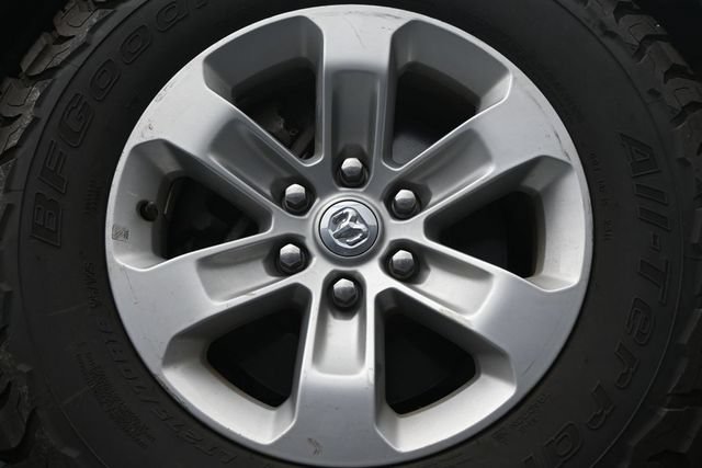 Used 2022 RAM 1500 Laramie AWD/4WD image 9