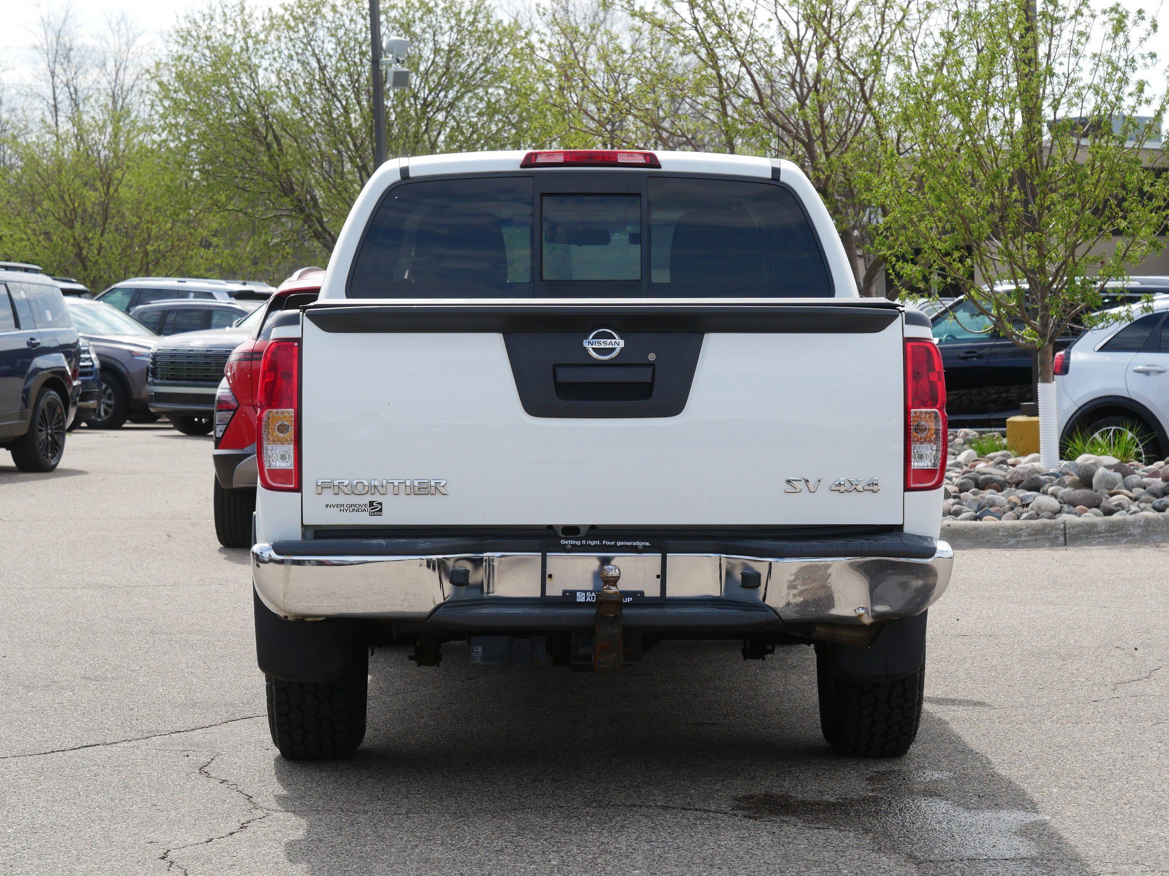 Used 2016 Nissan Frontier SV AWD/4WD image 7