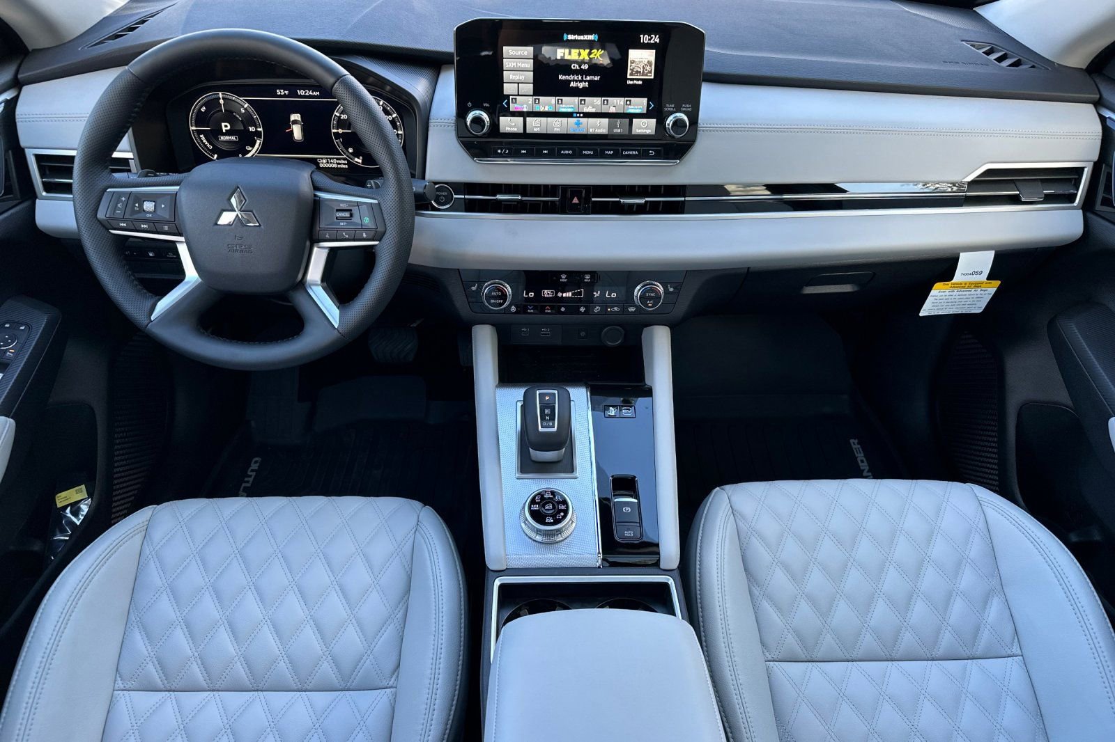 New 2025 Mitsubishi Outlander SEL image 12