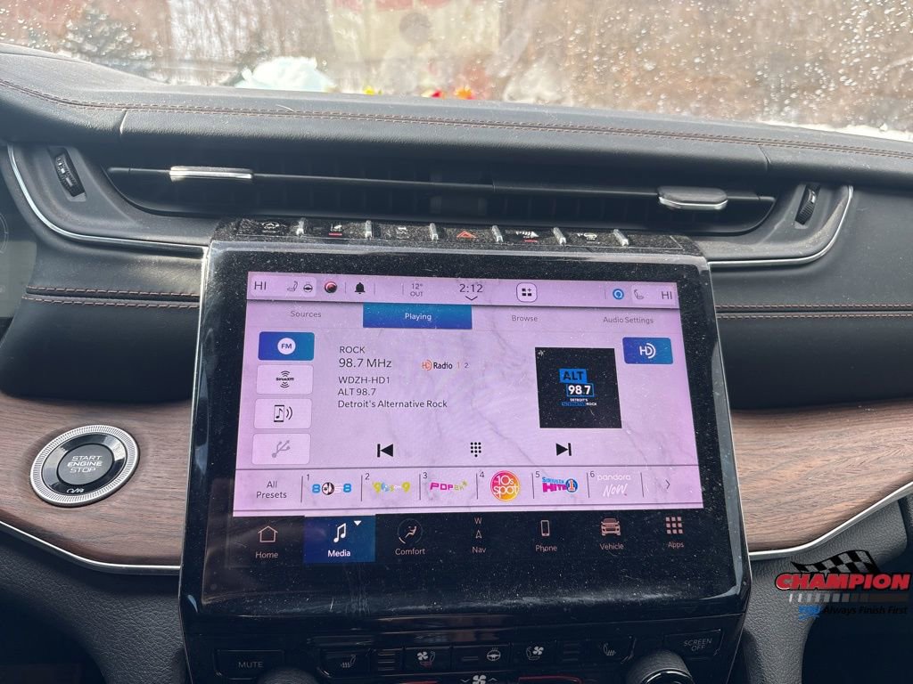 Used 2021 Jeep Grand Cherokee L Summit w/ Advanced Protech Group IV image 21