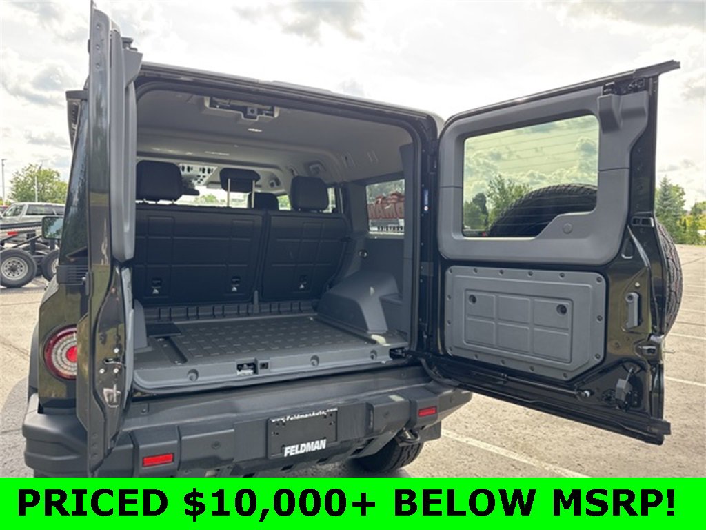 Used 2024 INEOS Grenadier Base image 32