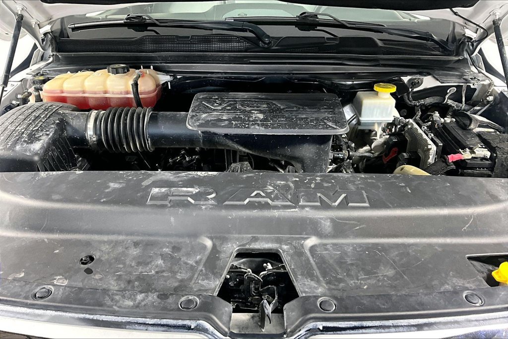 Used 2023 RAM 1500 Big Horn AWD/4WD image 9