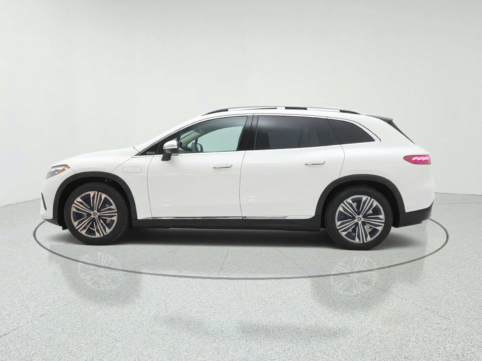 New 2027 Mercedes-Benz EQS 400 4MATIC SUV image 8