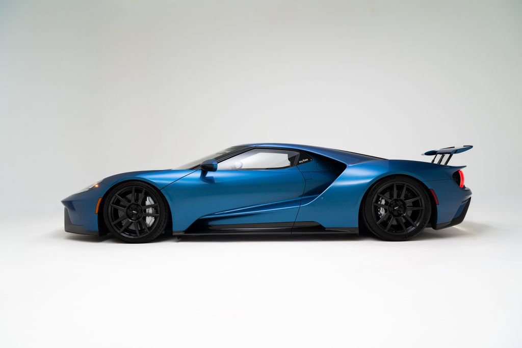 Used 2019 Ford GT RWD image 6