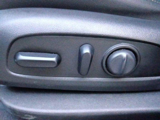 Used 2021 Chevrolet Blazer LT image 17