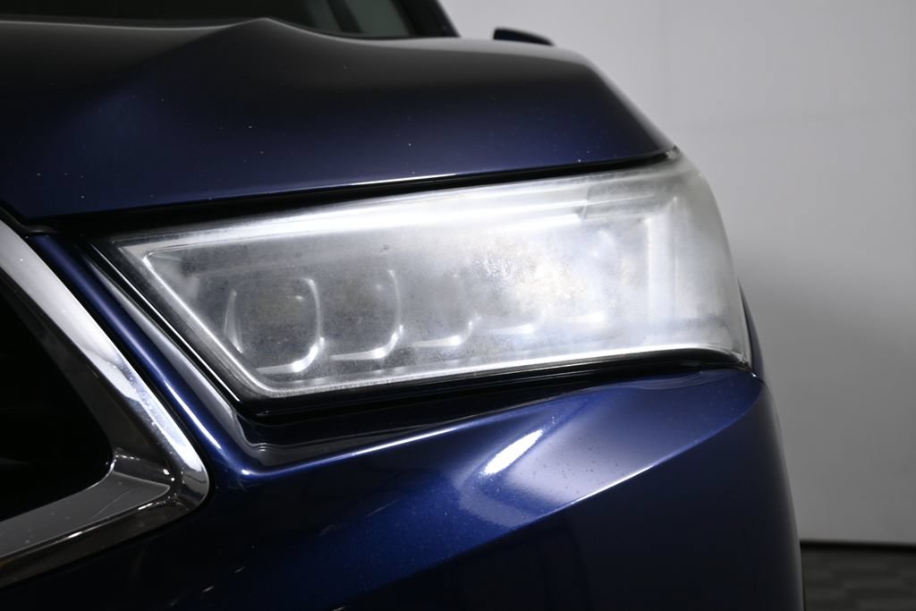 Used 2017 Acura MDX w/ Advance Package AWD/4WD image 11