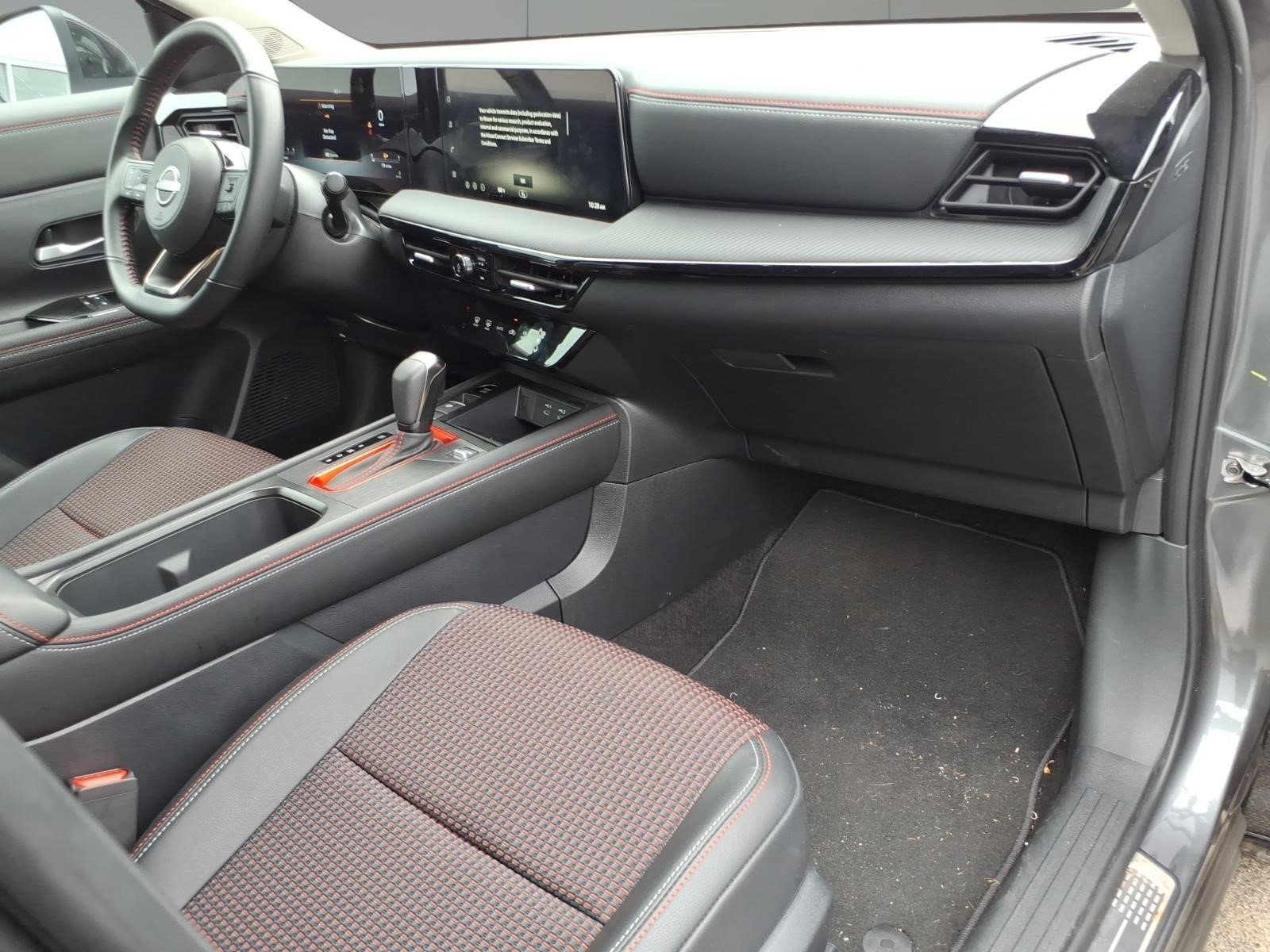 Used 2026 Nissan Kicks SR w/ Illumination Package AWD/4WD image 7