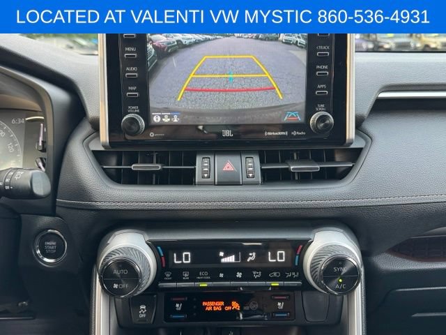 Used 2020 Toyota RAV4 Limited AWD/4WD image 37