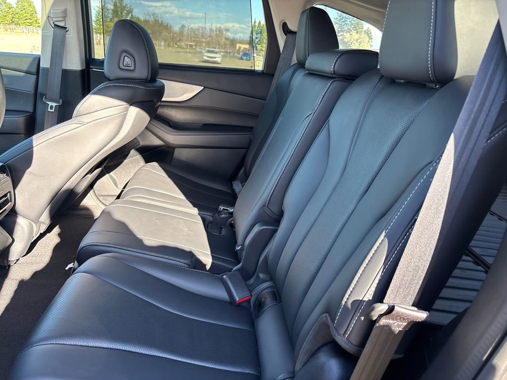 Used 2023 Acura MDX SH-AWD w/ Technology Package image 12