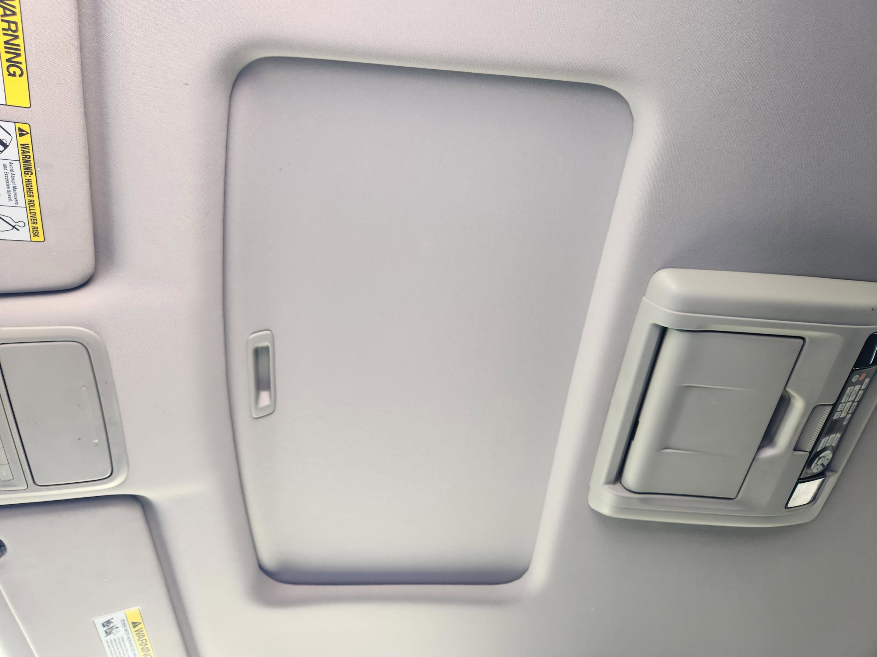 Used 2016 Honda Pilot Touring image 25