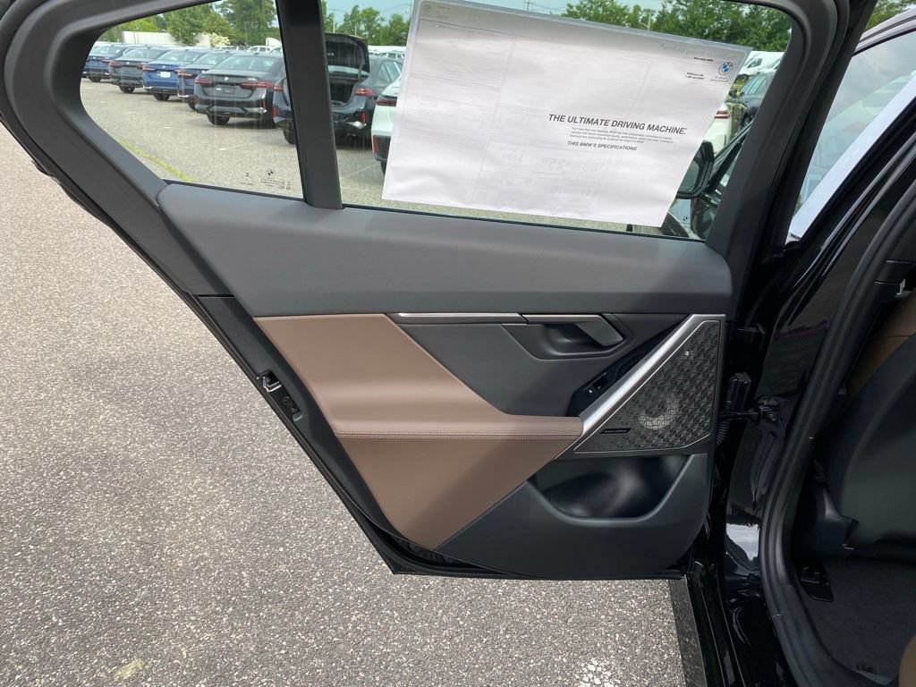 New 2027 BMW 550e xDrive AWD/4WD image 6