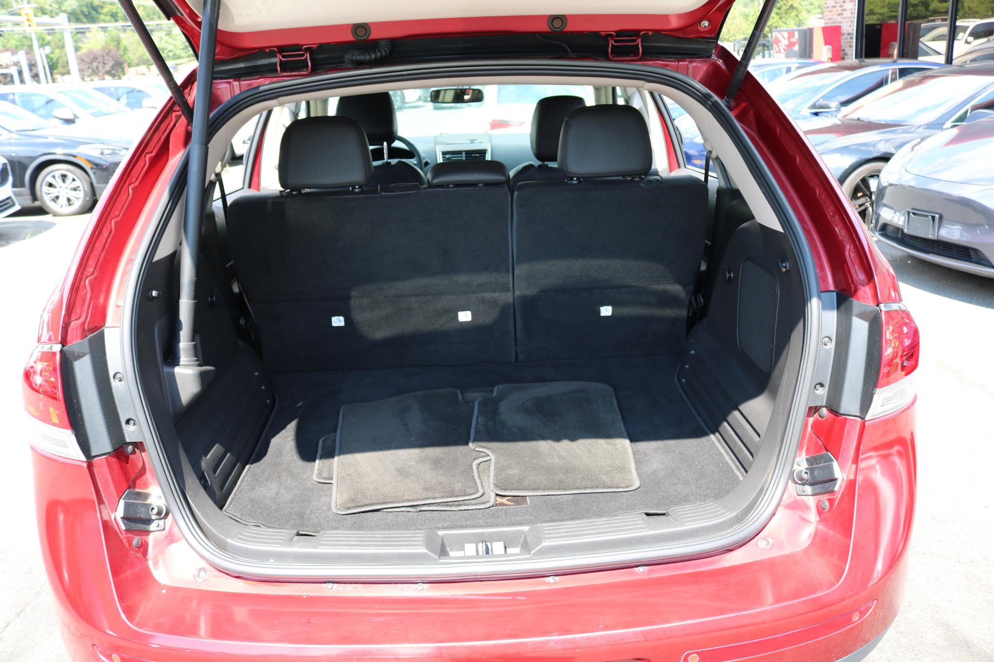 Used 2015 Lincoln MKX FWD w/ Walnut Swirl Wood Package image 36