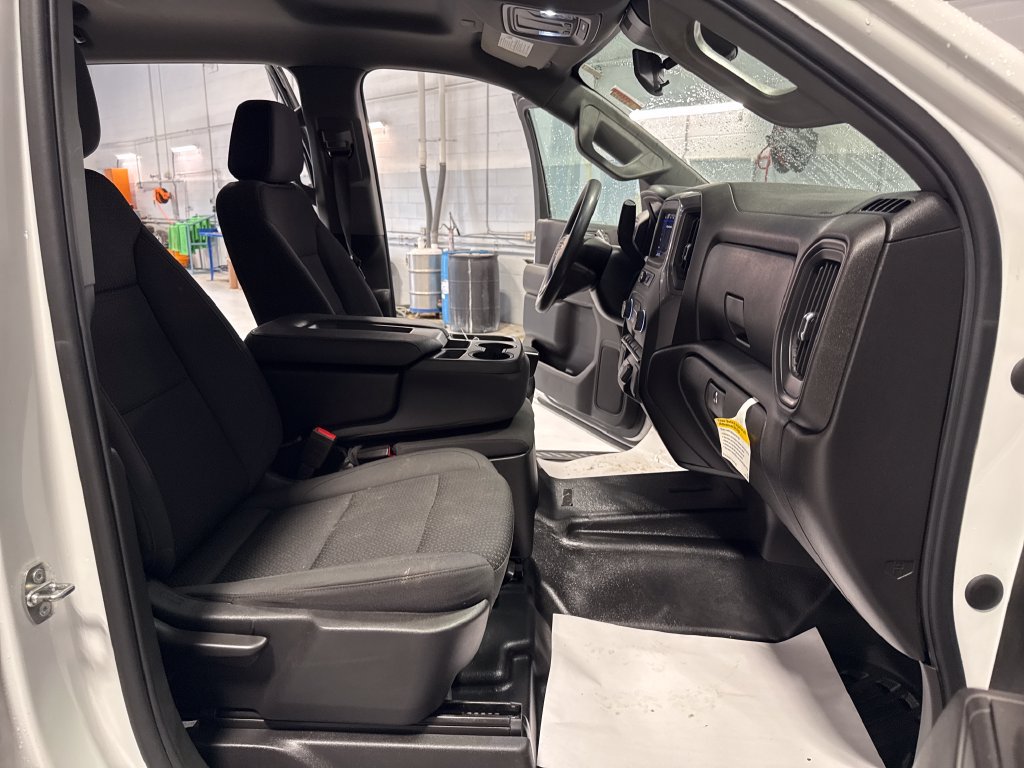 Used 2022 Chevrolet Silverado 1500 W/T w/ WT Value Package AWD/4WD image 30