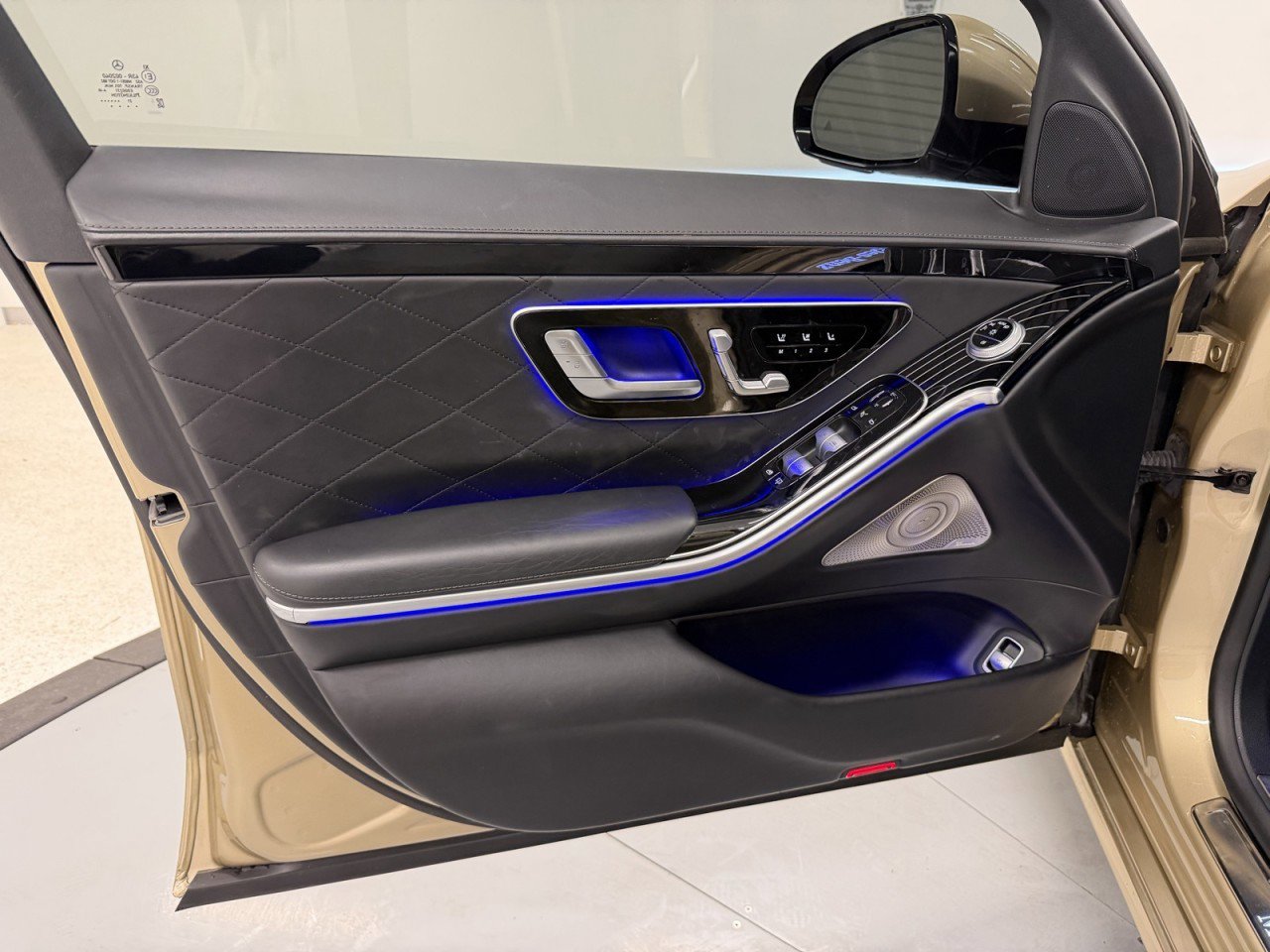 Used 2022 Mercedes-Benz S 580 4MATIC Sedan image 38