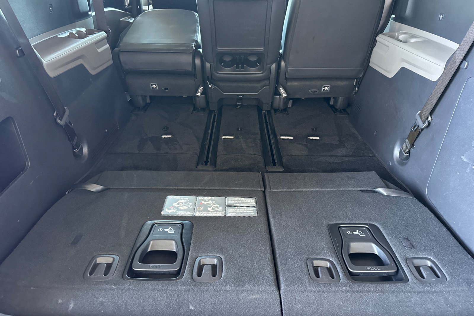 Used 2026 Kia Carnival FWD image 24
