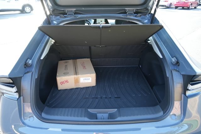 Used 2026 Toyota Prius Plug-In Hybrid FWD image 11