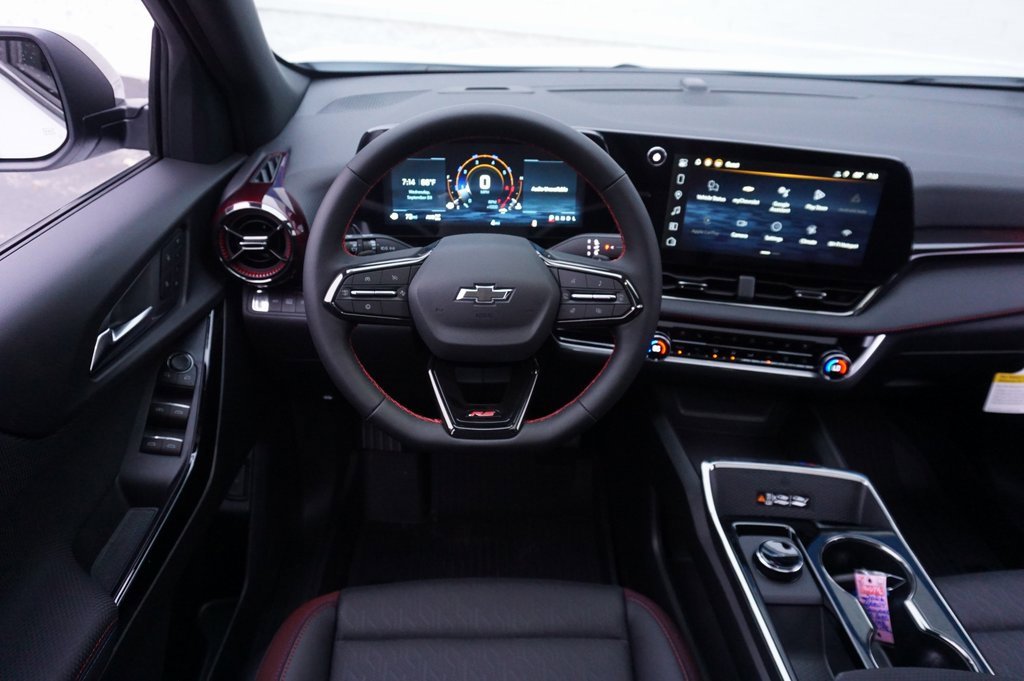 New 2026 Chevrolet Equinox RS w/ Convenience Package III image 13