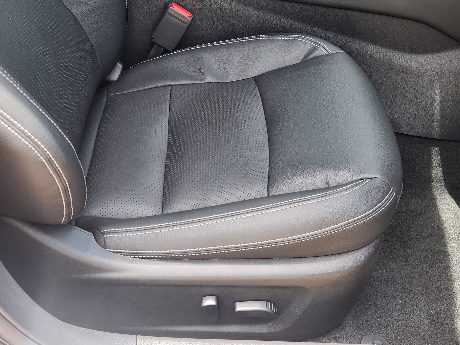 Certified 2025 Nissan Altima 2.5 SL FWD image 28