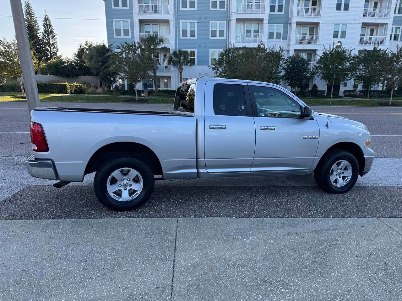Used 2009 Dodge Ram 1500 Truck SLT image 9