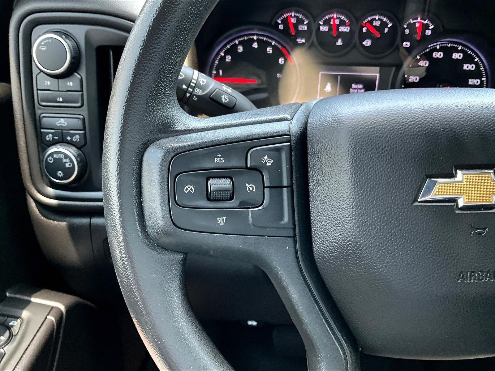 Used 2024 Chevrolet Silverado 2500 Custom AWD/4WD image 11