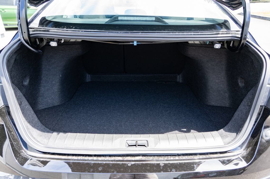 New 2026 Nissan Sentra SV w/ Floor Mat Package FWD image 8