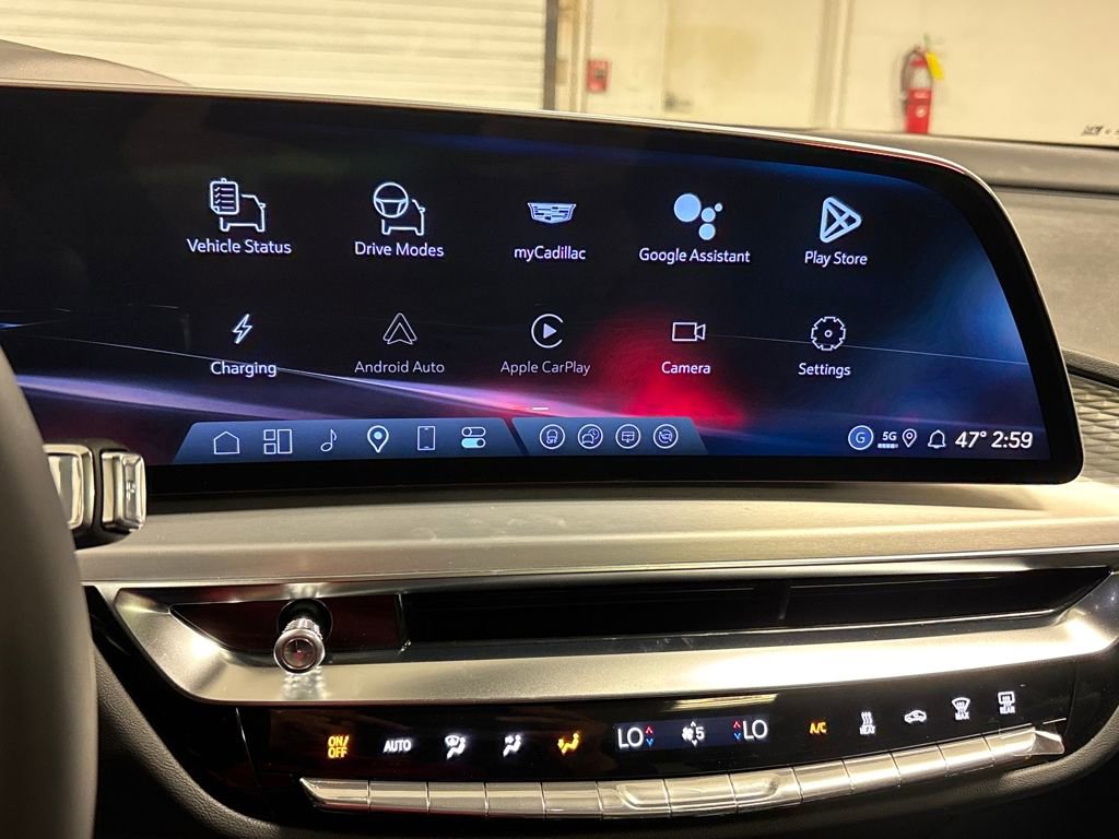 New 2026 Cadillac Lyriq V image 42