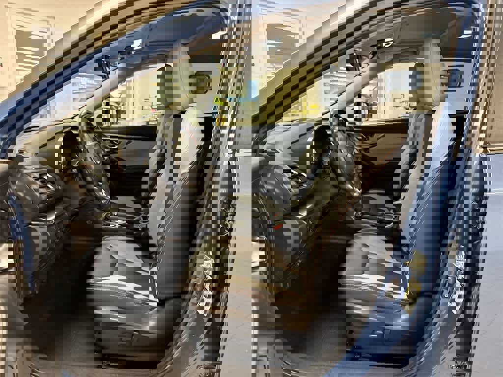 Used 2021 Subaru Crosstrek 2.5i Limited w/ Moonroof Package 2 image 16