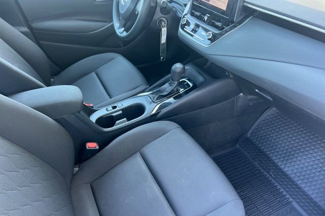 Used 2023 Toyota Corolla LE image 18