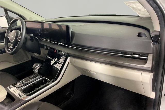 Certified 2024 Kia Carnival SX FWD image 22