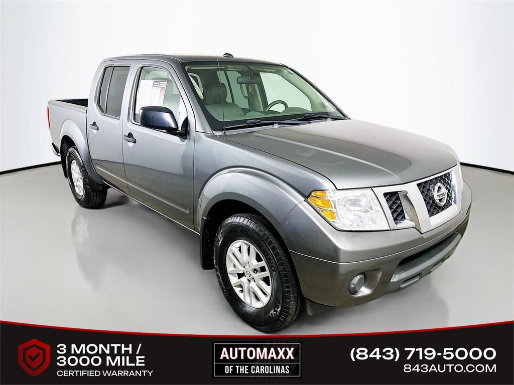 Used 2017 Nissan Frontier SV image 1