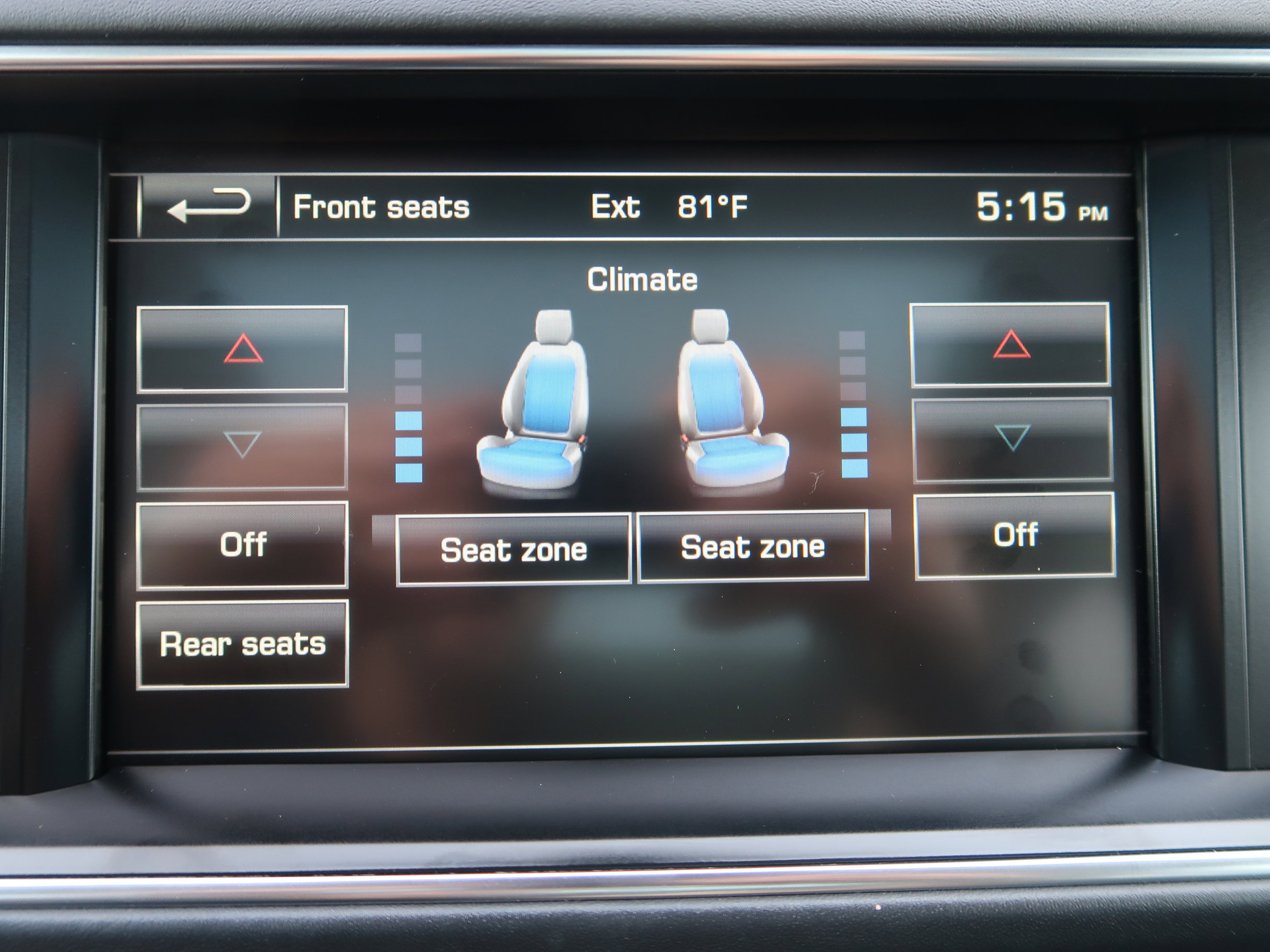 Used 2016 Land Rover Range Rover HSE image 26