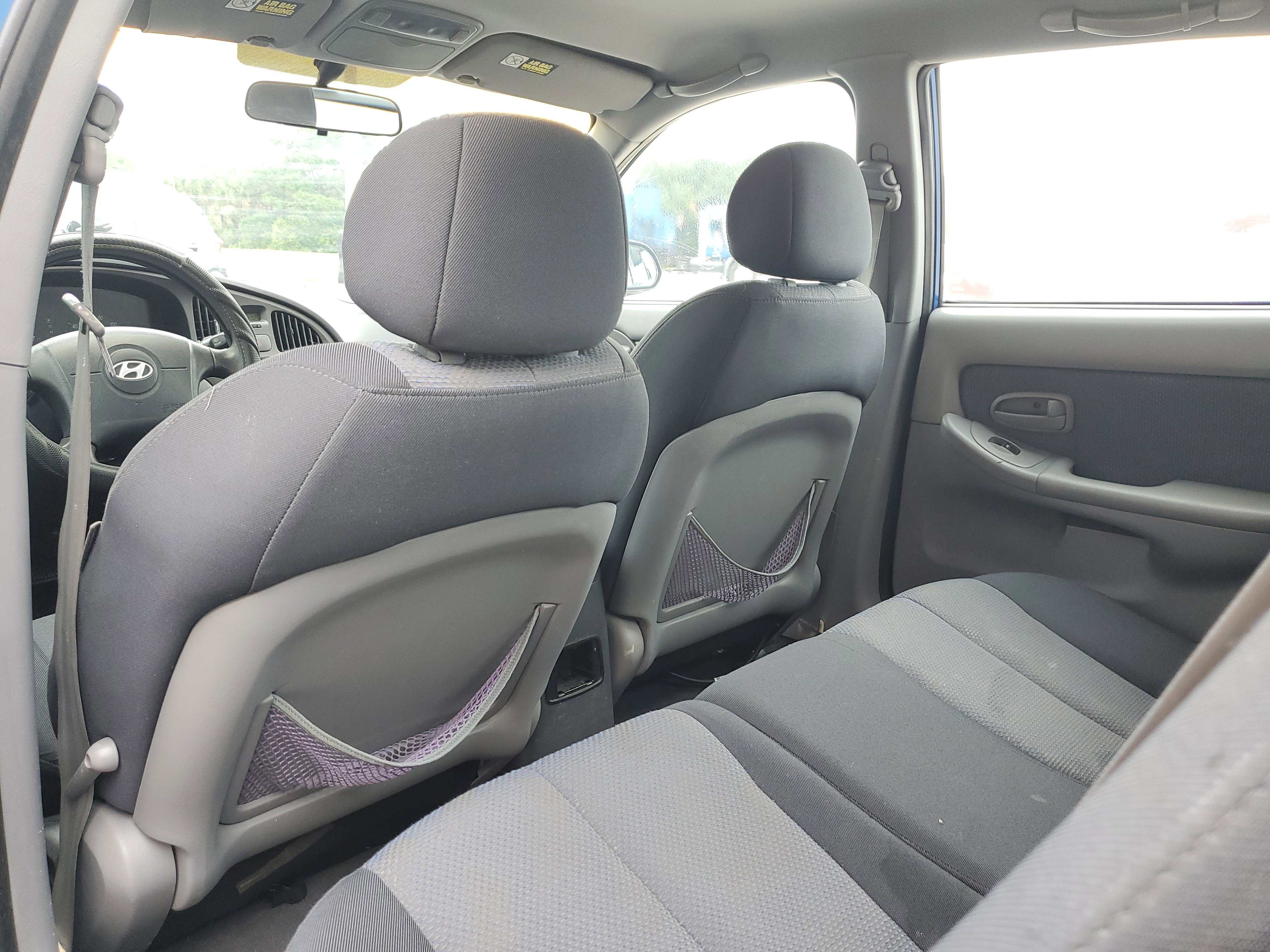 Used 2005 Hyundai Elantra GLS FWD image 9