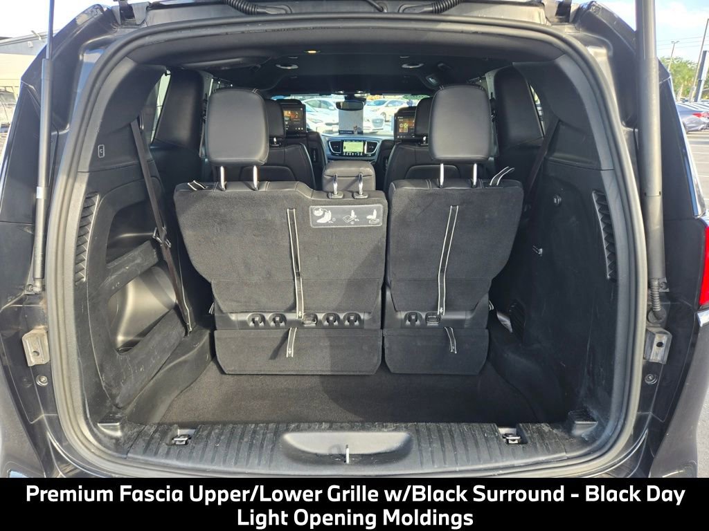 Used 2019 Chrysler Pacifica Touring-L Plus w/ Advanced Safetytec Group FWD image 19