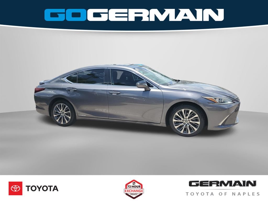 Used 2020 Lexus ES 300h w/ Premium Package FWD image 8