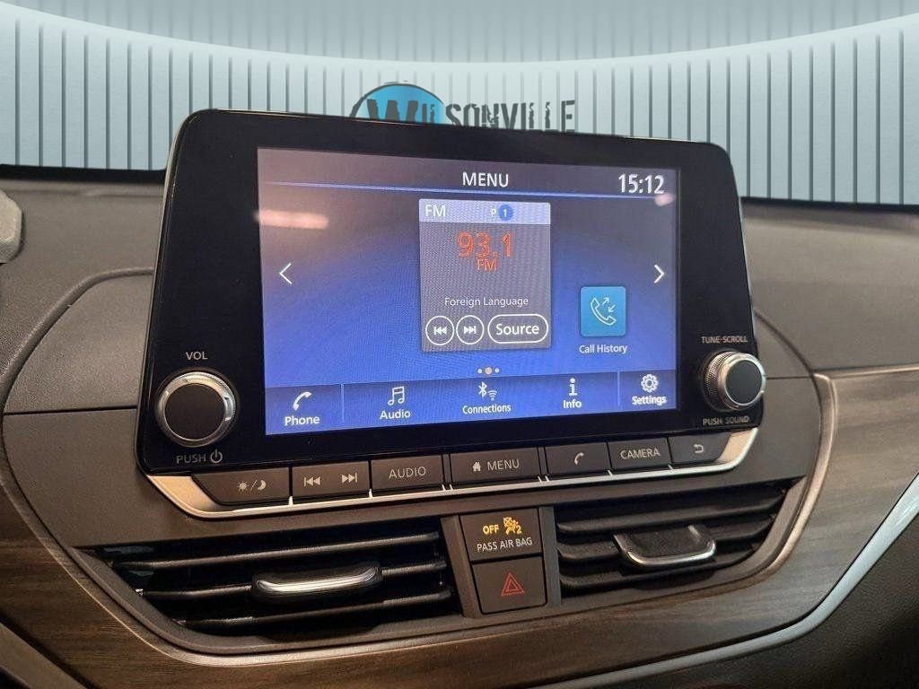 Used 2023 Nissan Altima 2.5 SV image 2