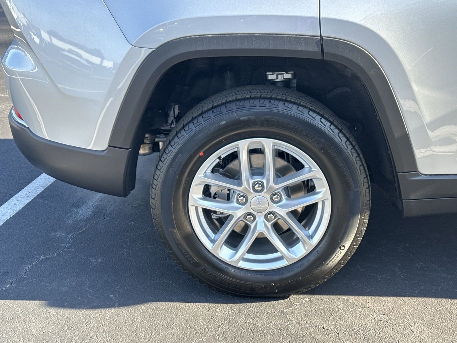 New 2025 Jeep Grand Cherokee Laredo X image 12